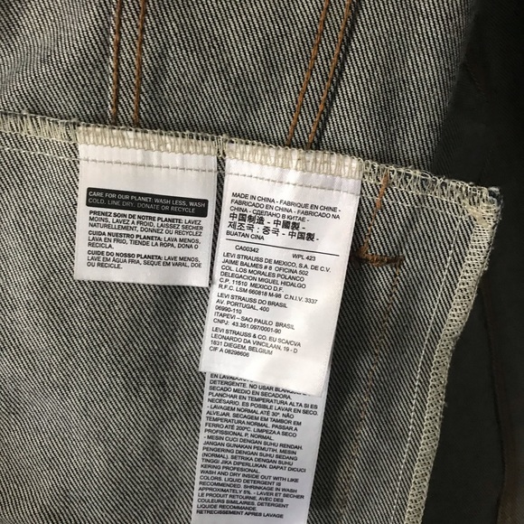 Levi’s Jacket. - Picture 4 of 5